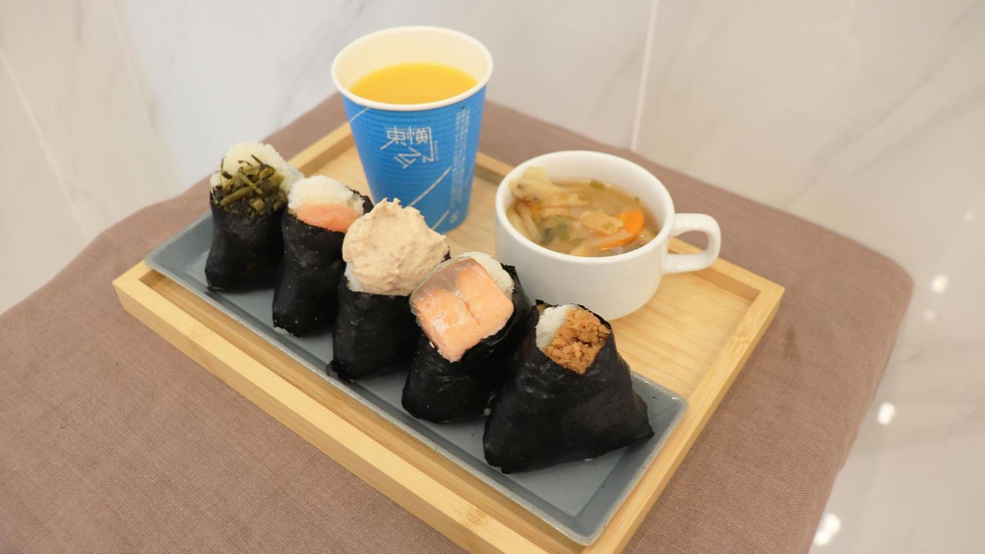 Toyoko Inn Tokyo Keihin Tohoku Sen Oji Eki Kita Guchi Ngoại thất bức ảnh